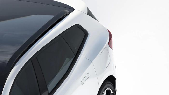 Η Polestar ετοίμασε νέο 4άρι SUV που έχει και πίσω τζάμι!